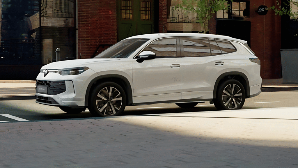 New addition to the New Rent fleet: Volkswagen Tayron – an elegant SUV available for short- and long-term rental!